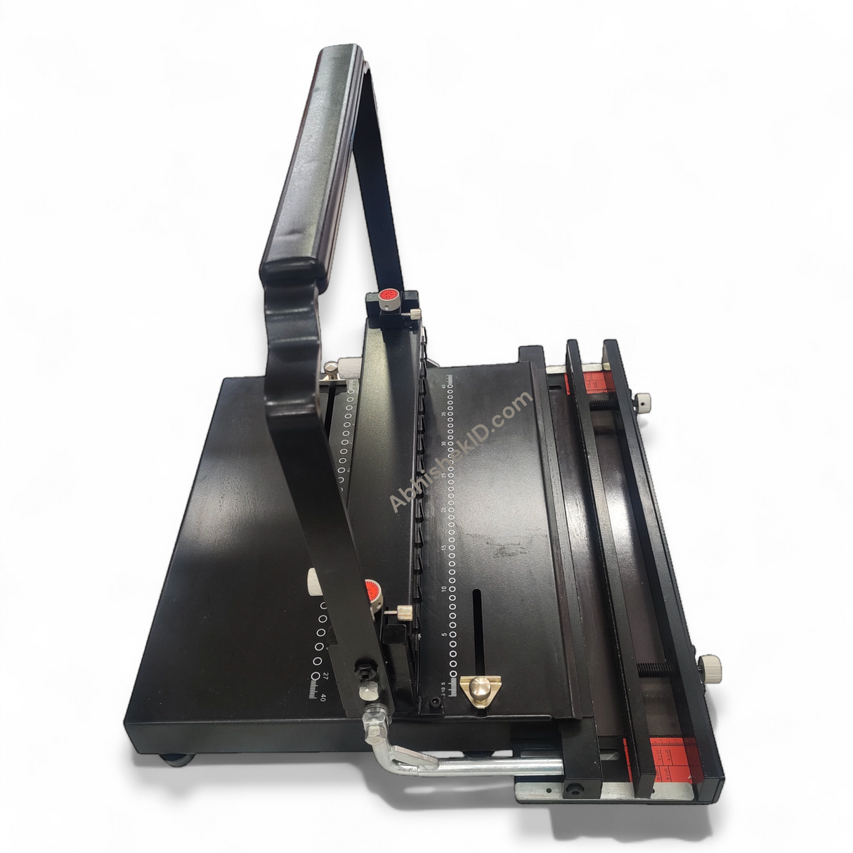 Close-up of 2:1 and 3:1 hole punches on 2-in-1 Spiral Wire Binding Machine for stationeries.