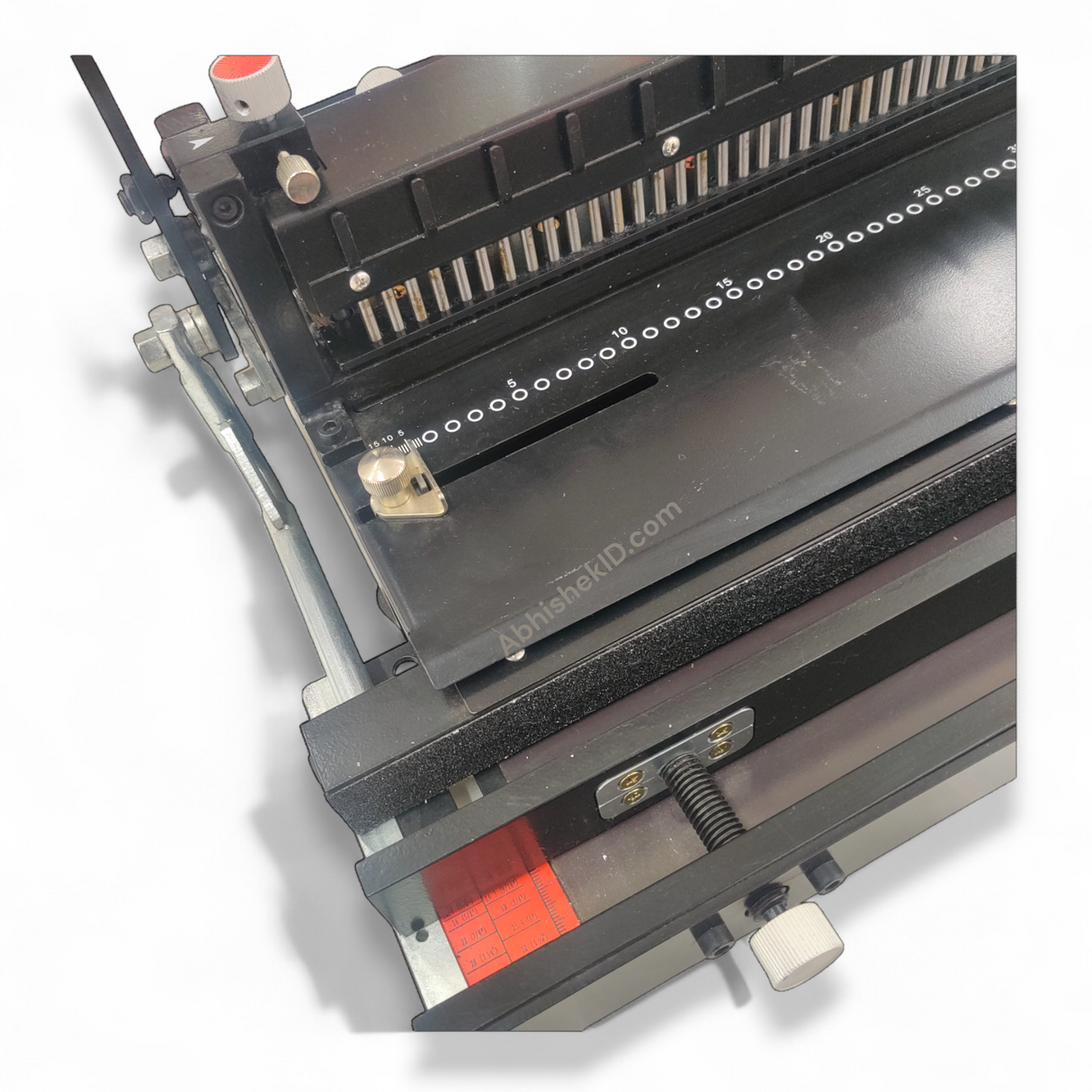 Front mechanism view of 2-in-1 Spiral Wire Binding Machine for heavy volume document binding tasks.