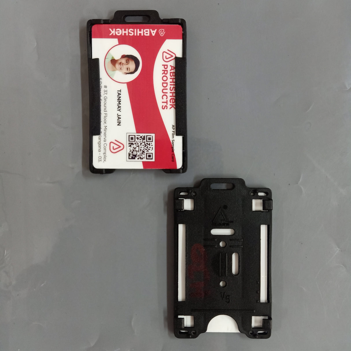 H30 Black 54x86mm PVC Access Card Holder securing proximity cards for enterprise access control systems.