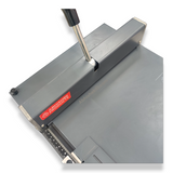 2-ఇన్-1 మాన్యువల్ పేపర్ క్రీజింగ్ &amp; పెర్ఫొరేషన్ మెషిన్ - A4 మెటల్ బేస్ బాడీ