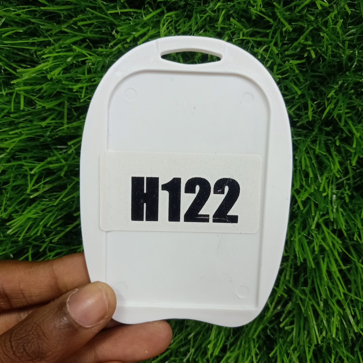 H122 - 48x72 mm U-Shape Apple Double Side Id Card Holder