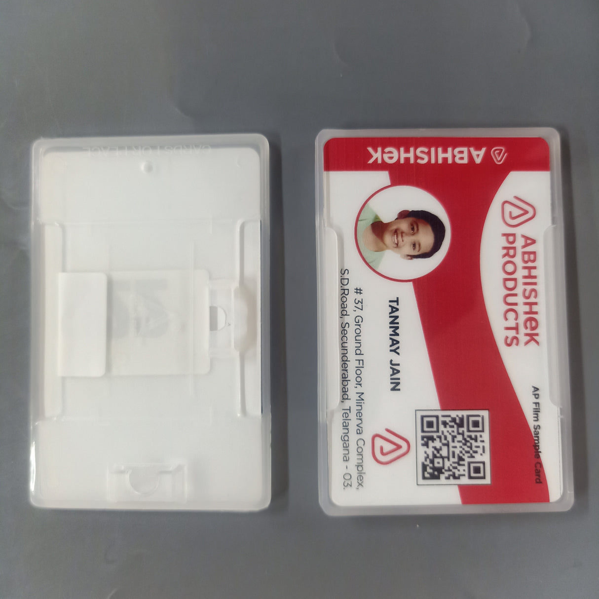 H22 – 54x86 mm PVC Id Card Holder Horizontal Vertical (Semi Transparent)