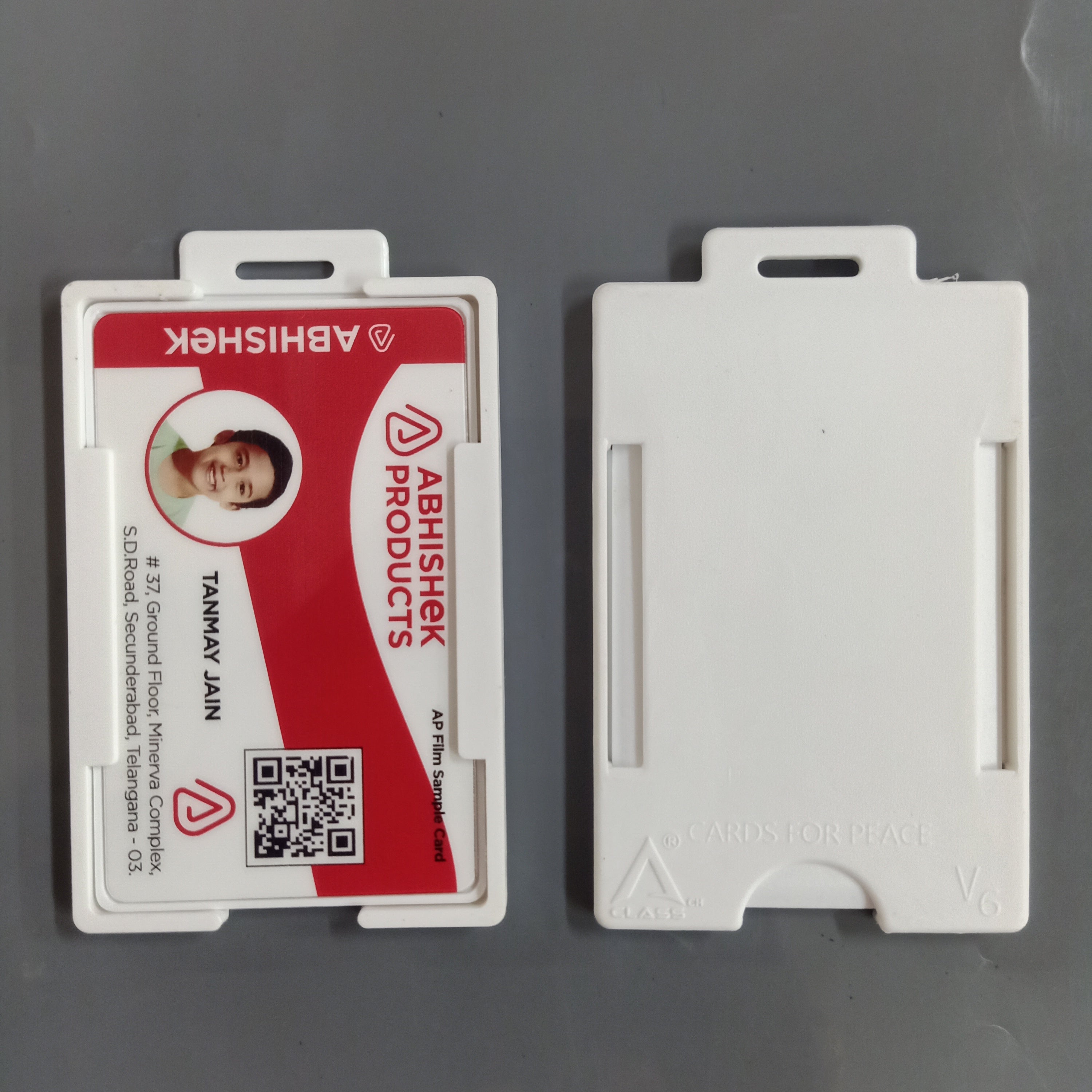 H43 44 - 54X86 Executive Pasting ID Card Holder – Abhishek Products