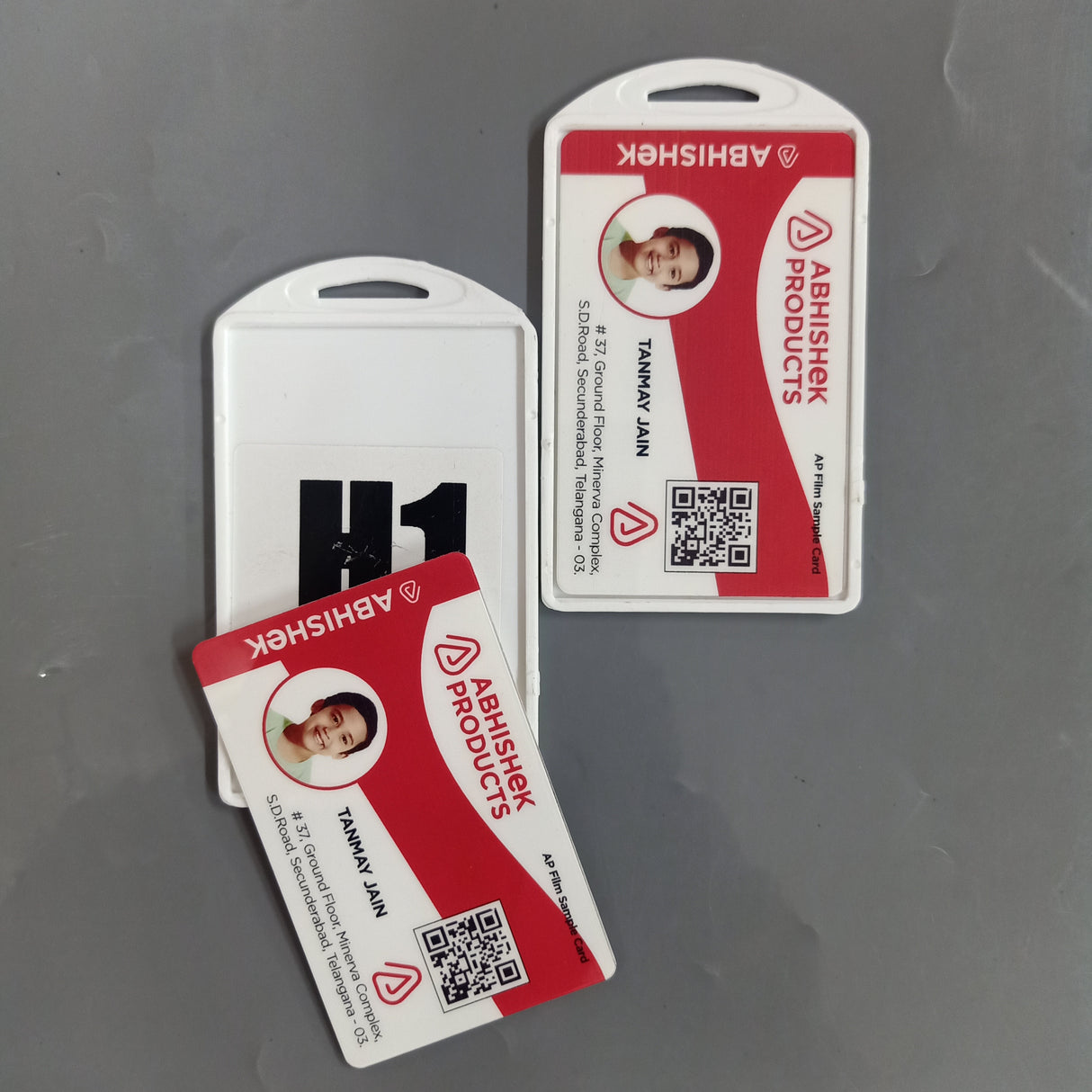 Single Side Pasting Holder 54x86 mm ID Card - H1